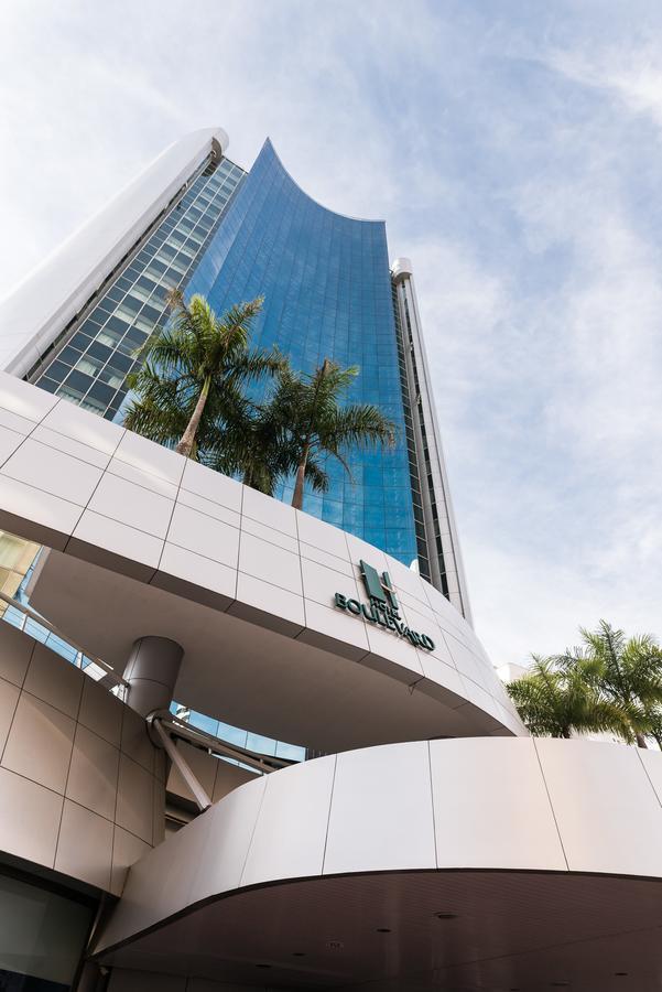 לונדרינה Hotel Boulevard מראה חיצוני תמונה
